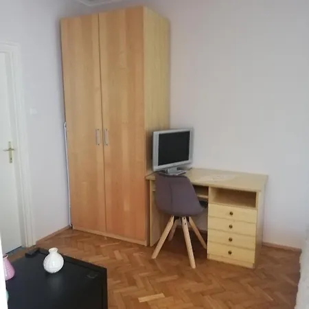 Lili Apartman Appartement